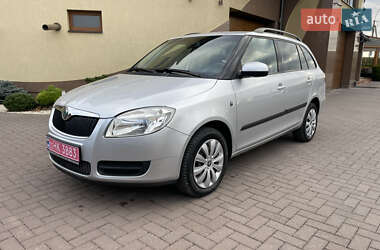 Універсал Skoda Fabia 2009 в Виноградові