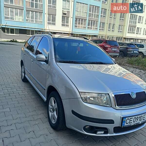 Хэтчбек Skoda Fabia 2007 в Черновцах
