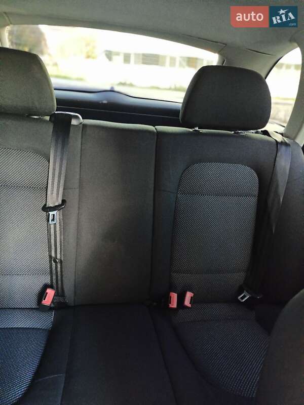 Хэтчбек Skoda Fabia 2007 в Черновцах