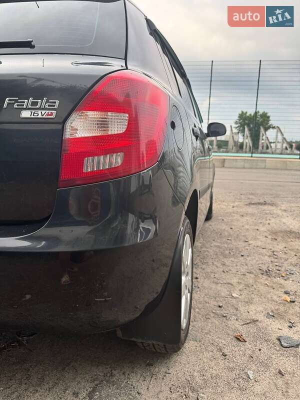 Хэтчбек Skoda Fabia 2008 в Золотоноше