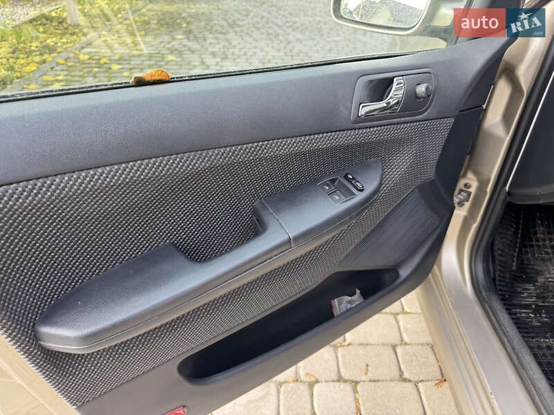 Универсал Skoda Fabia 2005 в Староконстантинове фото 16 Универсал Skoda Fabia 2005 в Староконстантинове