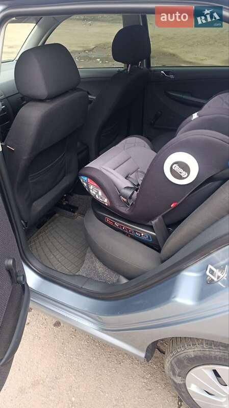 Седан Skoda Fabia 2005 в Виннице