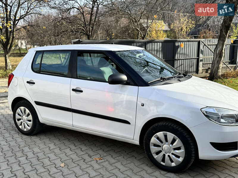 Хэтчбек Skoda Fabia 2010 в Вижнице фото 6 Хэтчбек Skoda Fabia 2010 в Вижнице