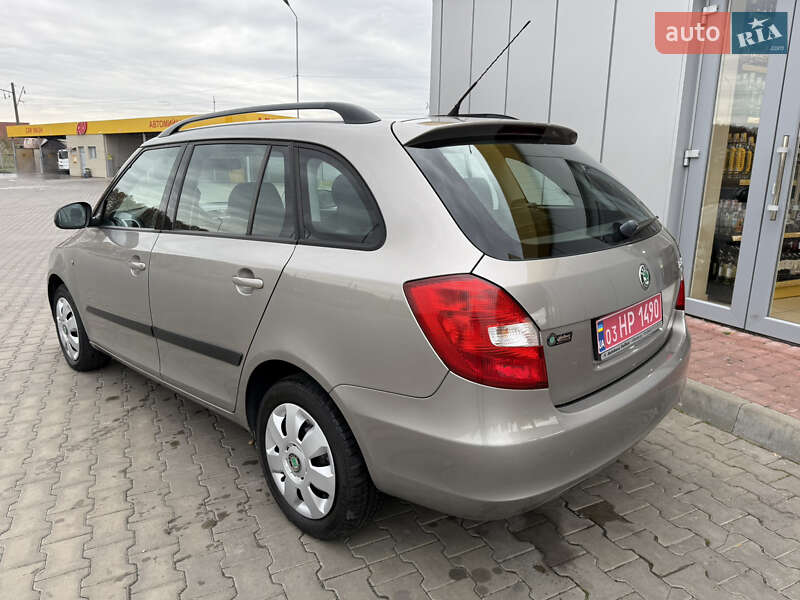 Универсал Skoda Fabia 2008 в Луцке фото 6 Универсал Skoda Fabia 2008 в Луцке
