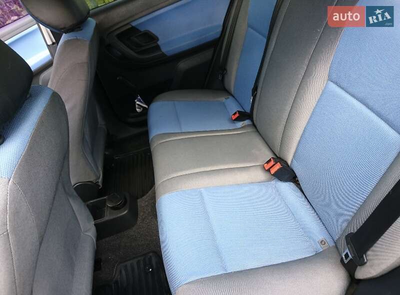 Хэтчбек Skoda Fabia 2008 в Миргороде