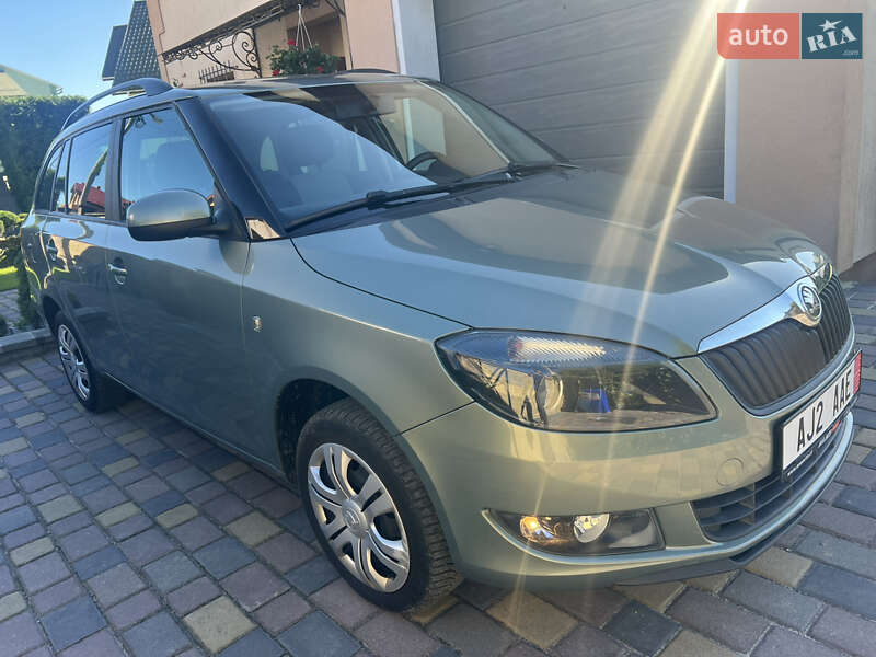 Универсал Skoda Fabia 2013 в Львове