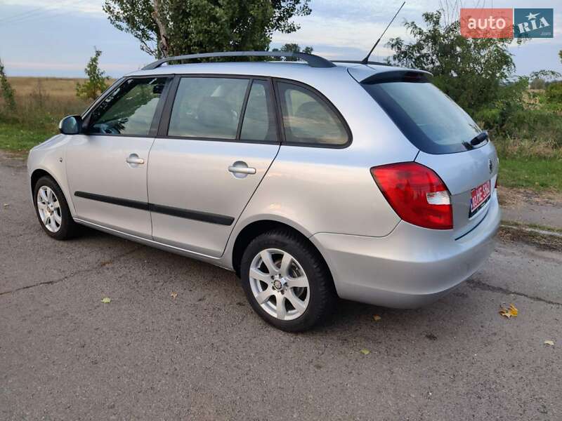 Универсал Skoda Fabia 2010 в Барышевке