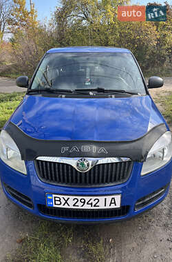 Хетчбек Skoda Fabia 2010 в Кам'янець-Подільському