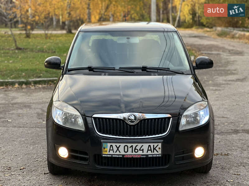 Хэтчбек Skoda Fabia 2007 в Харькове