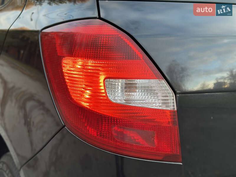 Хэтчбек Skoda Fabia 2007 в Харькове