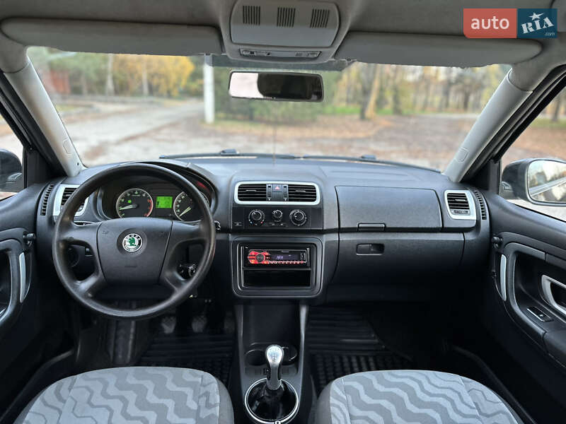 Хэтчбек Skoda Fabia 2007 в Харькове