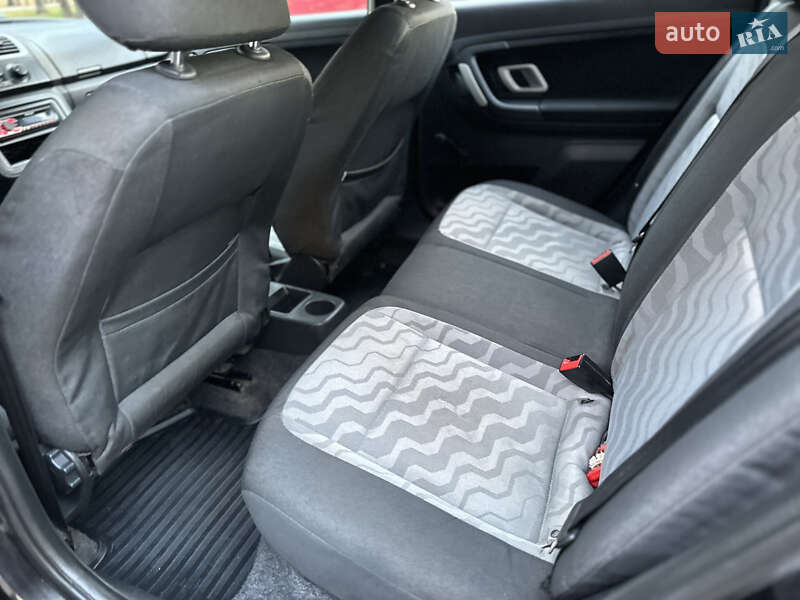 Хэтчбек Skoda Fabia 2007 в Харькове