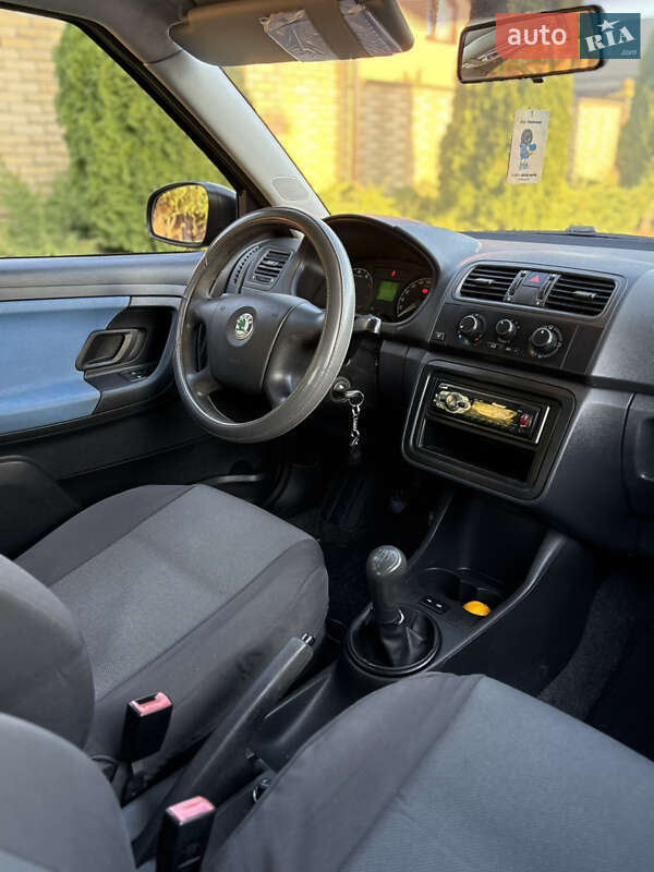 Хэтчбек Skoda Fabia 2008 в Киеве