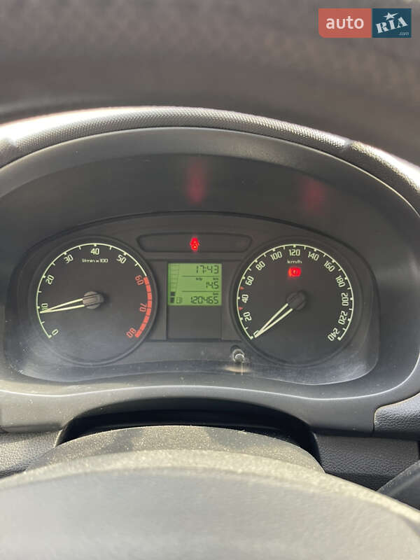 Хэтчбек Skoda Fabia 2007 в Тернополе фото 32 Хэтчбек Skoda Fabia 2007 в Тернополе