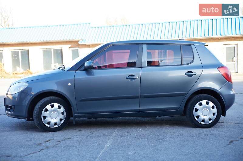 Хэтчбек Skoda Fabia 2007 в Жмеринке