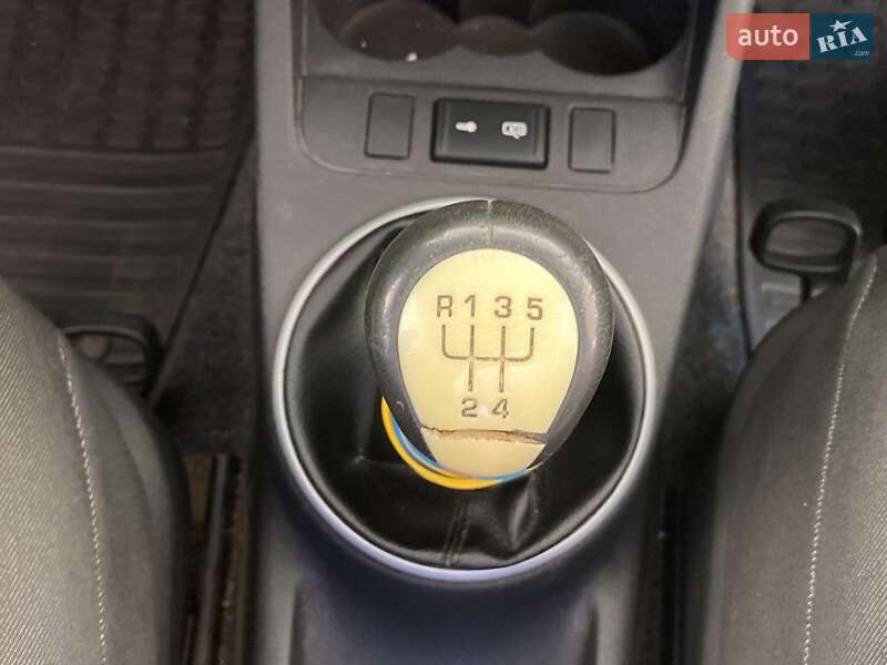 Хэтчбек Skoda Fabia 2008 в Николаеве фото 31 Хэтчбек Skoda Fabia 2008 в Николаеве