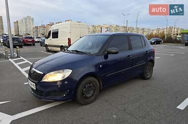 Хэтчбек Skoda Fabia 2012 в Киеве