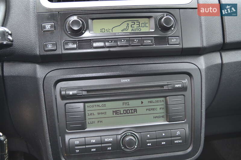 Хэтчбек Skoda Fabia 2008 в Киеве