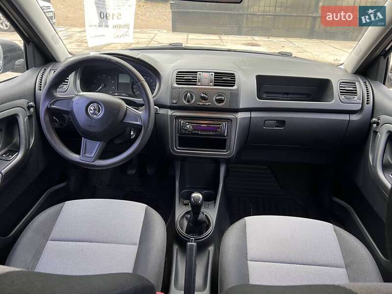 Хэтчбек Skoda Fabia 2013 в Киеве фото 13 Хэтчбек Skoda Fabia 2013 в Киеве