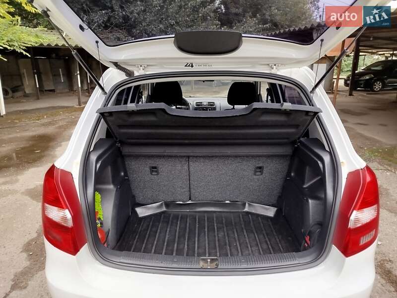 Хэтчбек Skoda Fabia 2012 в Одессе фото 9 Хэтчбек Skoda Fabia 2012 в Одессе