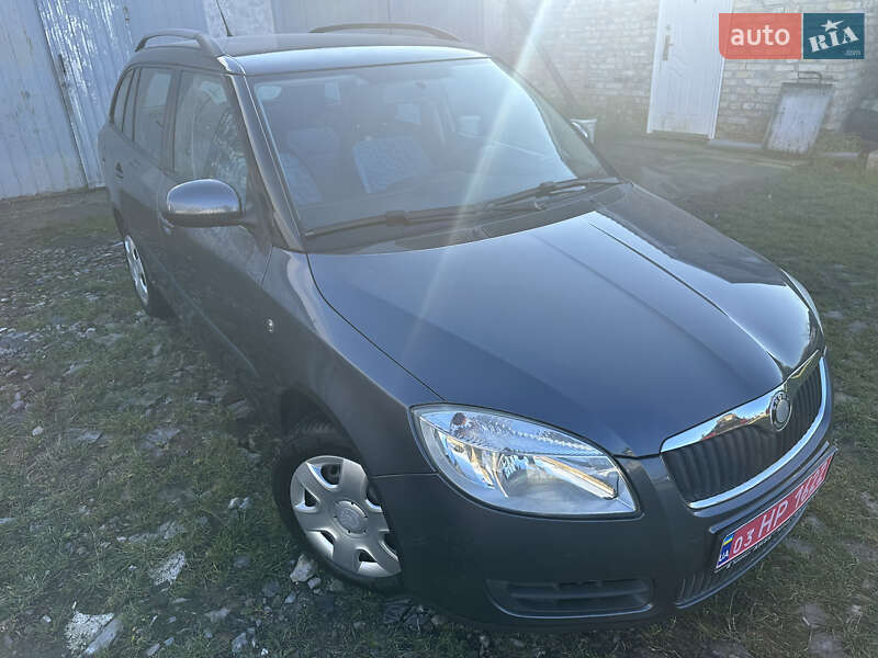 Универсал Skoda Fabia 2009 в Киверцах фото 11 Универсал Skoda Fabia 2009 в Киверцах