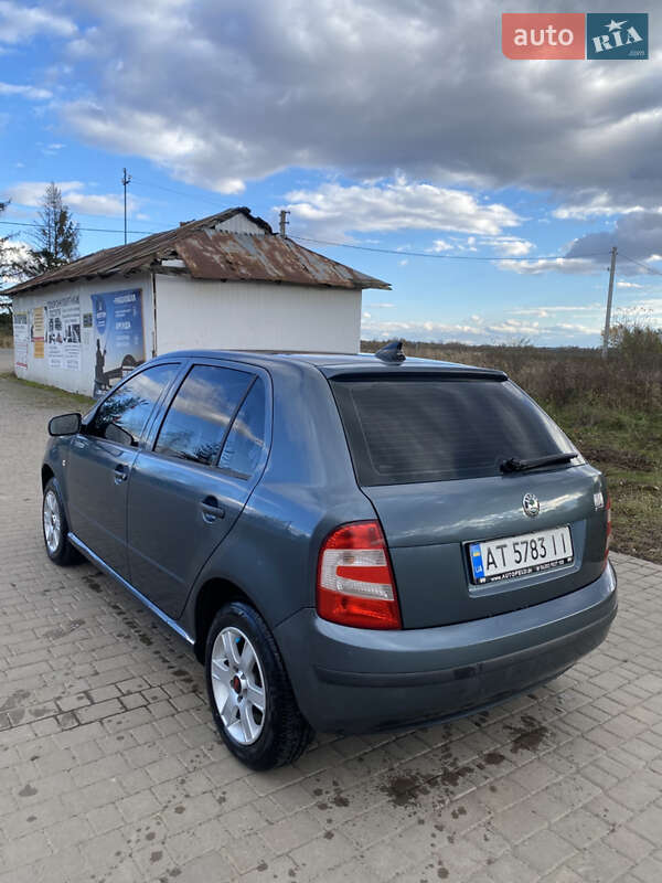 Хетчбек Skoda Fabia 2005 в Івано-Франківську