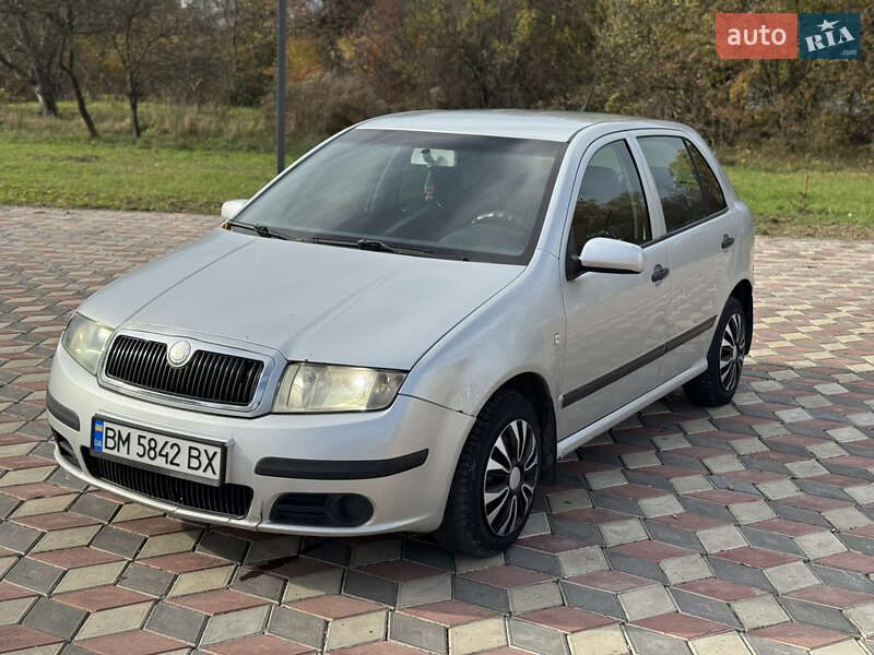 Хэтчбек Skoda Fabia 2006 в Черновцах