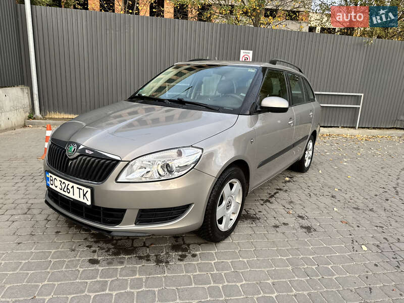 Skoda Fabia 2010 Skoda Fabia 2010