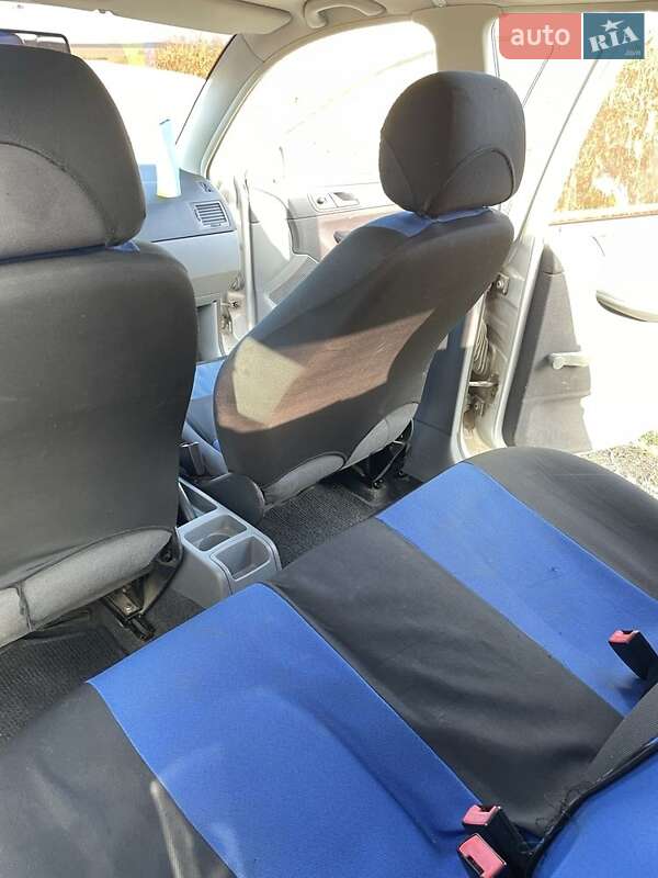 Універсал Skoda Fabia 2003 в Львові фото 3 Універсал Skoda Fabia 2003 в Львові