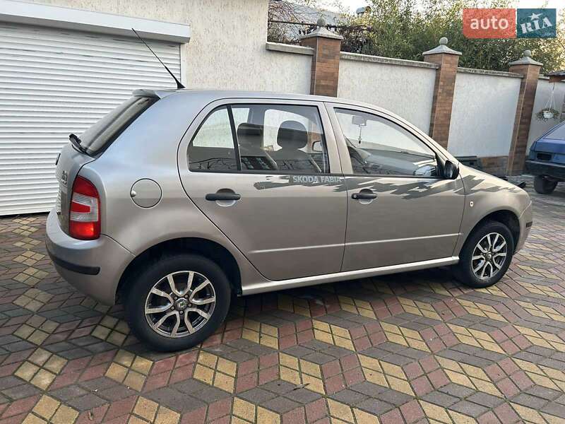 Хэтчбек Skoda Fabia 2007 в Мукачево