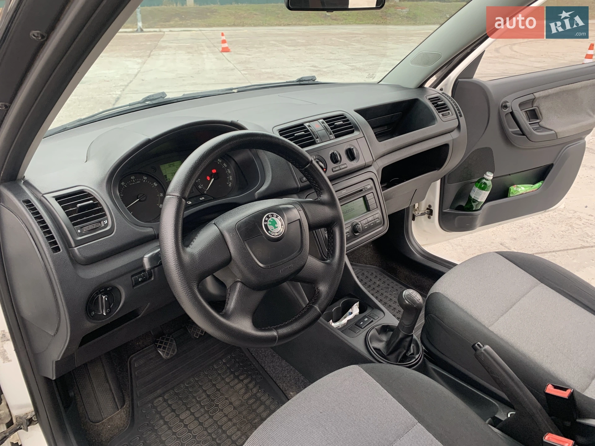 2011 Skoda Fabia - мініатюра 38