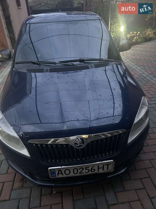 Хэтчбек Skoda Fabia 2013 в Тячеве