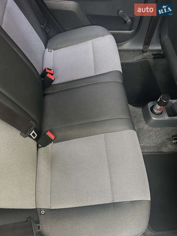 Хэтчбек Skoda Fabia 2013 в Тячеве