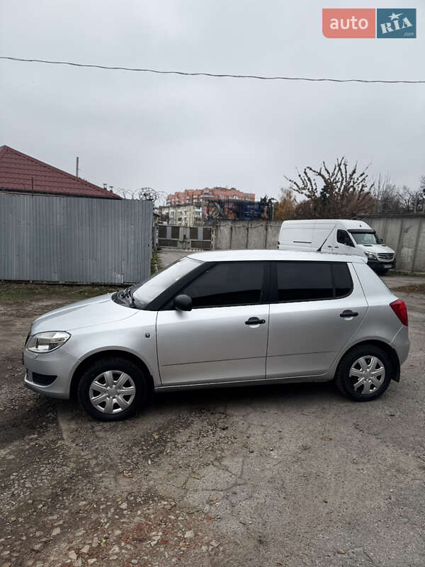 Хэтчбек Skoda Fabia 2011 в Полтаве фото 4 Хэтчбек Skoda Fabia 2011 в Полтаве