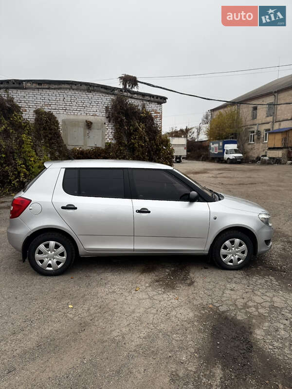 Хэтчбек Skoda Fabia 2011 в Полтаве фото 8 Хэтчбек Skoda Fabia 2011 в Полтаве