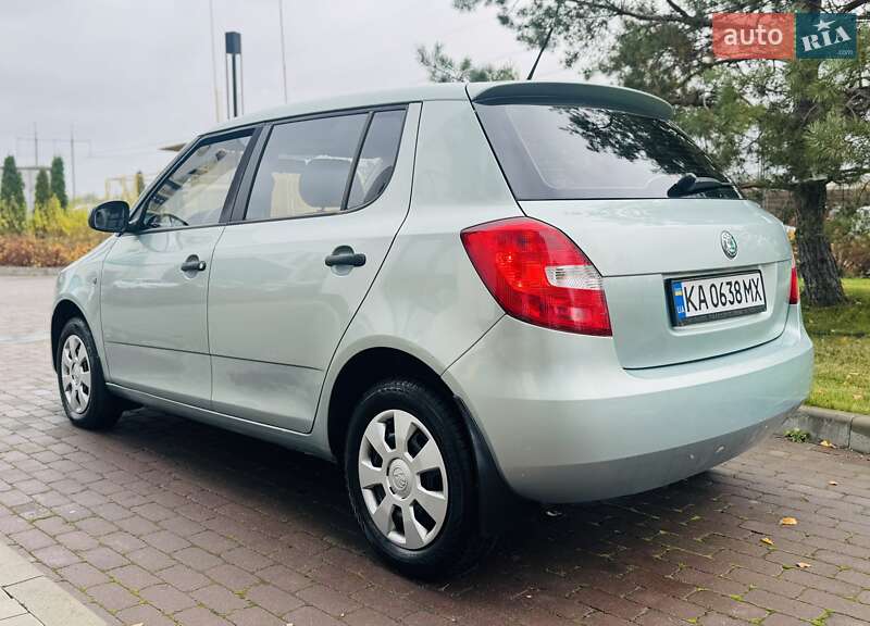Хетчбек Skoda Fabia 2011 в Білогородці фото 4 Хетчбек Skoda Fabia 2011 в Білогородці