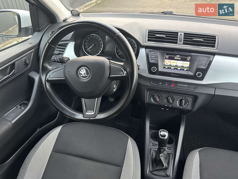 Универсал Skoda Fabia 2015 в Ужгороде фото 16 Универсал Skoda Fabia 2015 в Ужгороде