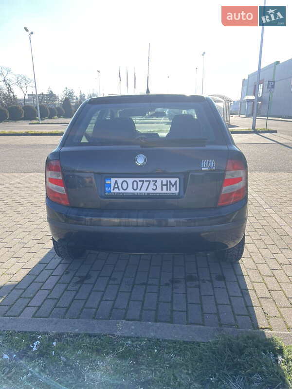 Хэтчбек Skoda Fabia 2005 в Виноградове фото 6 Хэтчбек Skoda Fabia 2005 в Виноградове