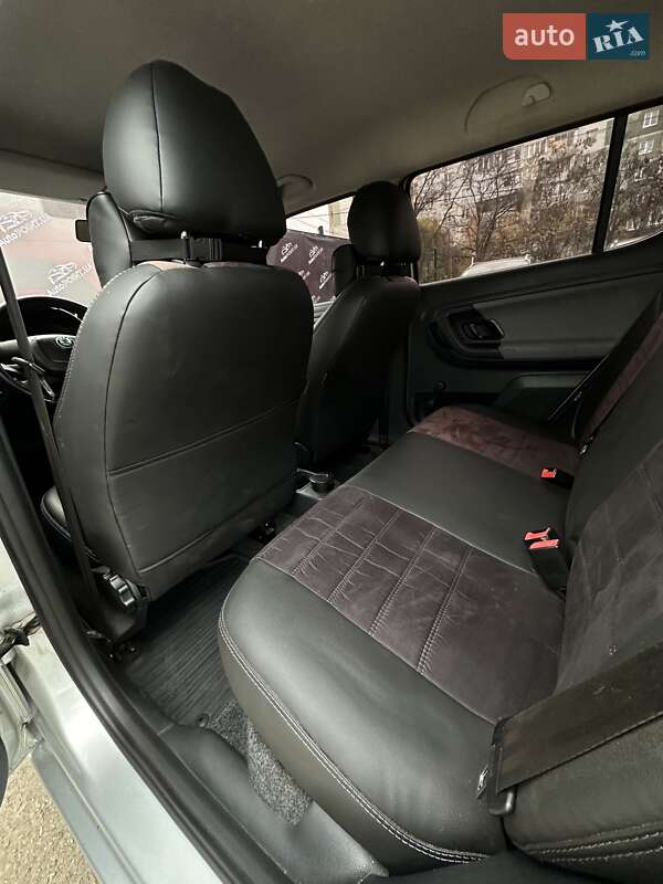 Хетчбек Skoda Fabia 2011 в Сумах фото 16 Хетчбек Skoda Fabia 2011 в Сумах