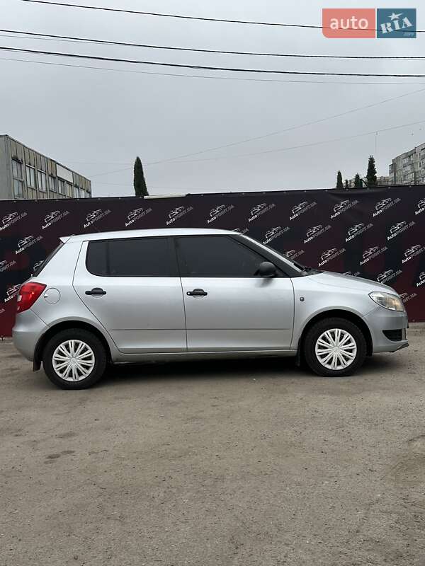 Хетчбек Skoda Fabia 2011 в Сумах фото 4 Хетчбек Skoda Fabia 2011 в Сумах