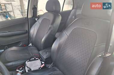 Хэтчбек Skoda Fabia 2006 в Жовкве