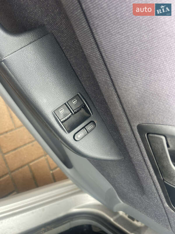 Універсал Skoda Fabia 2003 в Білій Церкві фото 27 Універсал Skoda Fabia 2003 в Білій Церкві