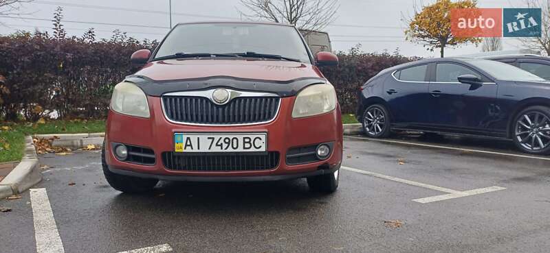 Хэтчбек Skoda Fabia 2007 в Киеве фото 6 Хэтчбек Skoda Fabia 2007 в Киеве