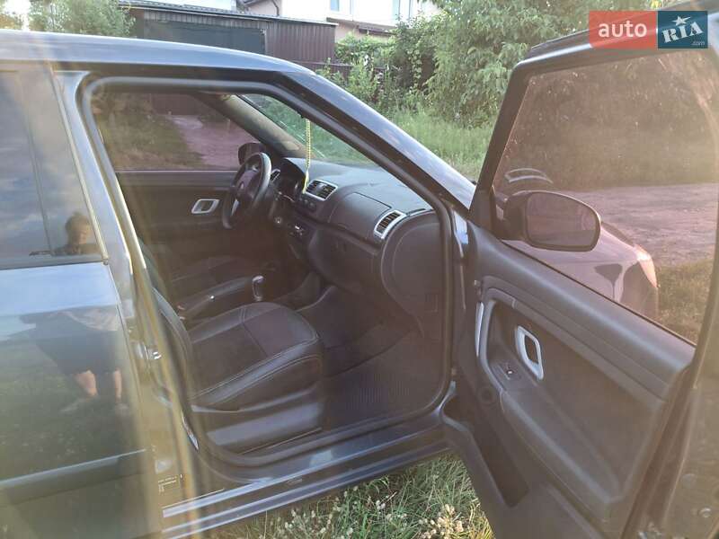 Хэтчбек Skoda Fabia 2008 в Броварах