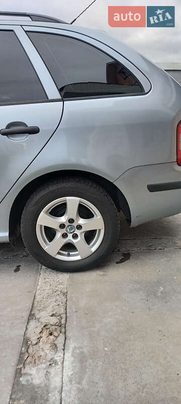 Универсал Skoda Fabia 2006 в Киеве фото 5 Универсал Skoda Fabia 2006 в Киеве
