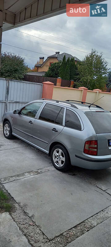 Универсал Skoda Fabia 2006 в Киеве фото 12 Универсал Skoda Fabia 2006 в Киеве