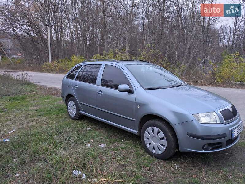 Универсал Skoda Fabia 2006 в Полтаве