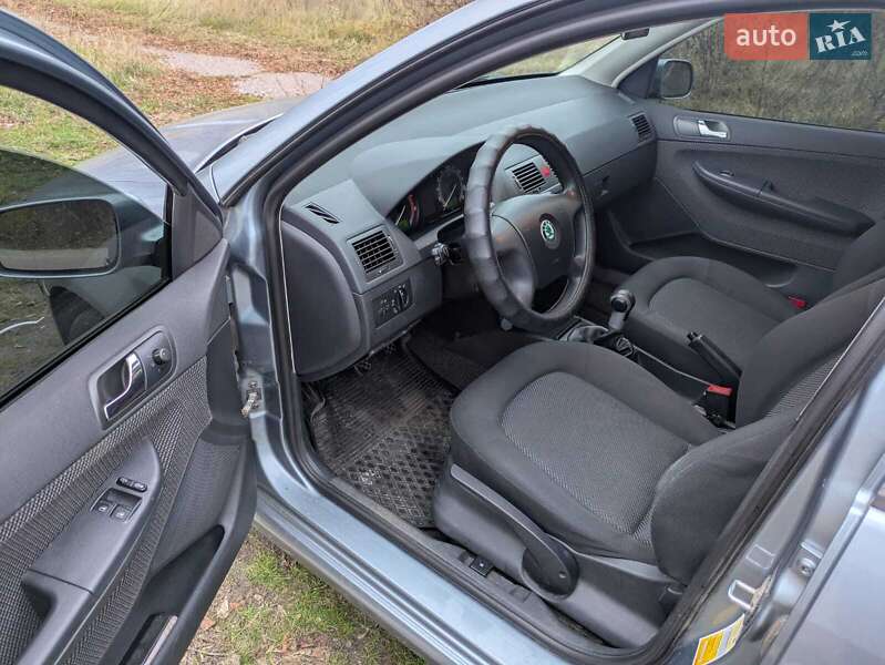 Универсал Skoda Fabia 2006 в Полтаве