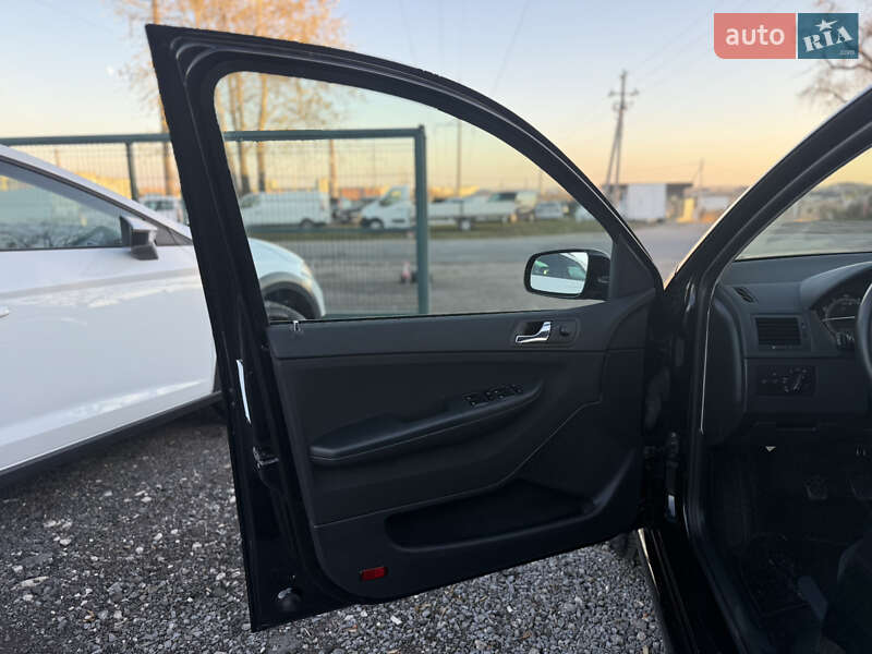 Универсал Skoda Fabia 2007 в Ровно