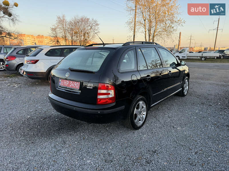 Универсал Skoda Fabia 2007 в Ровно
